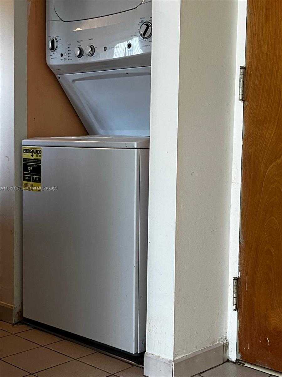Small Image of 11790 SOUTH WEST 18TH ST #321-3, Miami Number 10