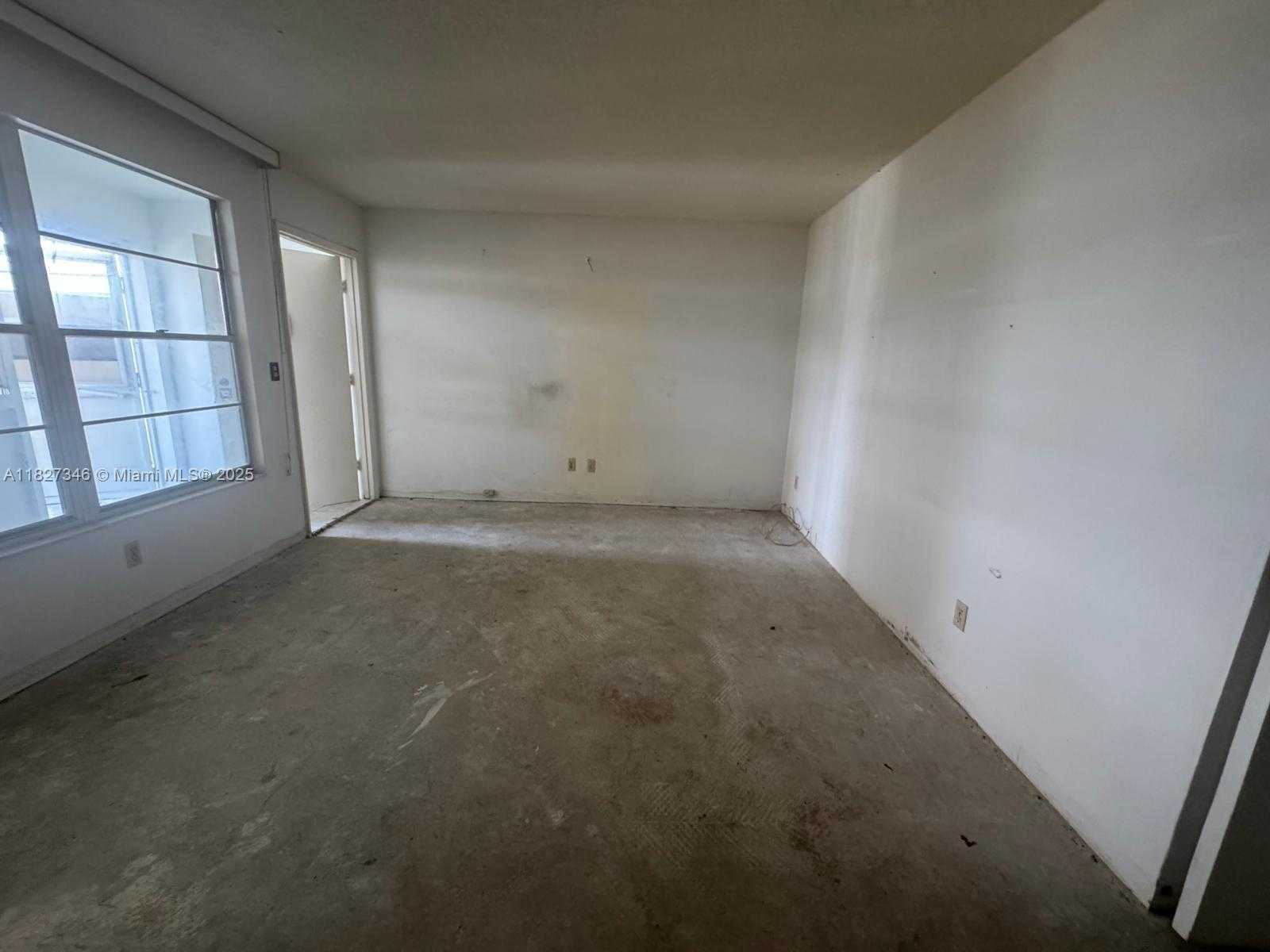 Small Image of 1350 NORTH 12TH CT #6B, Hollywood Number 5