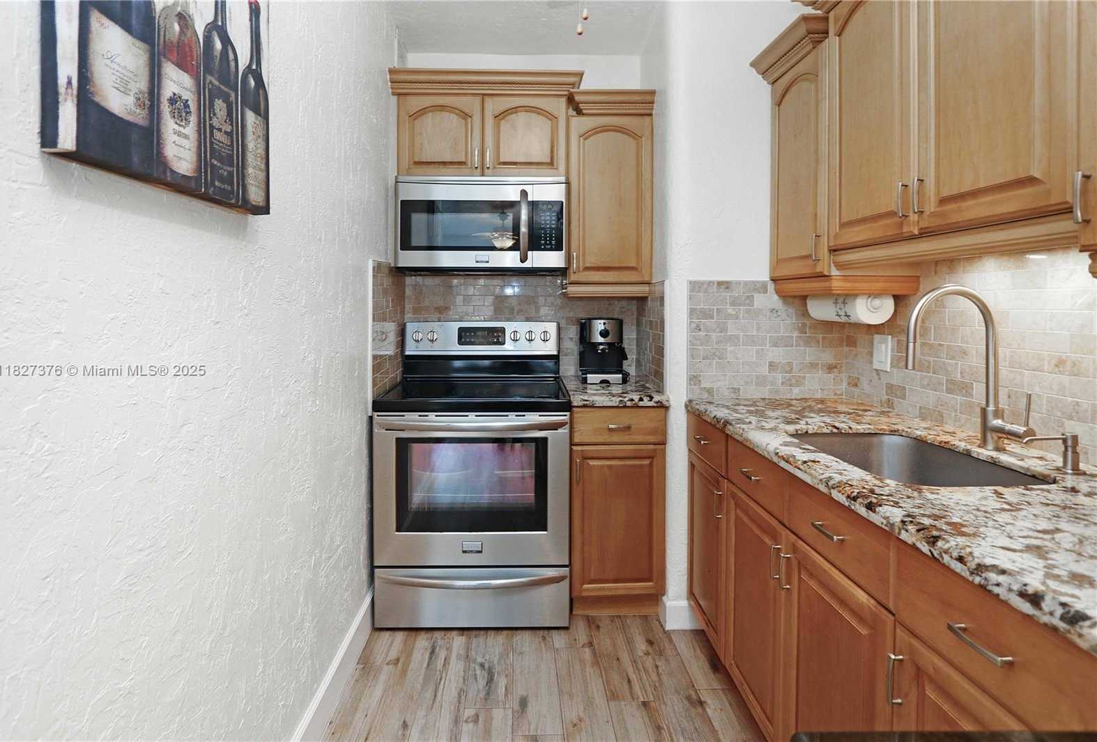 Small Image of 3300 NORTH SURF RD #3A, Hollywood Number 11