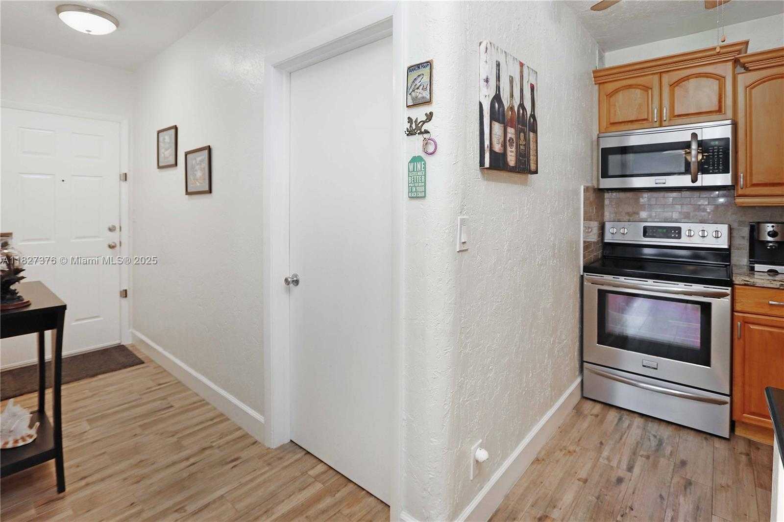 Small Image of 3300 NORTH SURF RD #3A, Hollywood Number 12