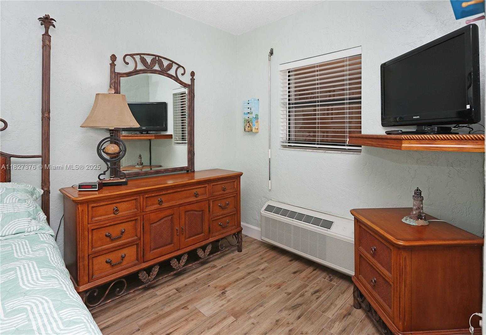 Small Image of 3300 NORTH SURF RD #3A, Hollywood Number 16