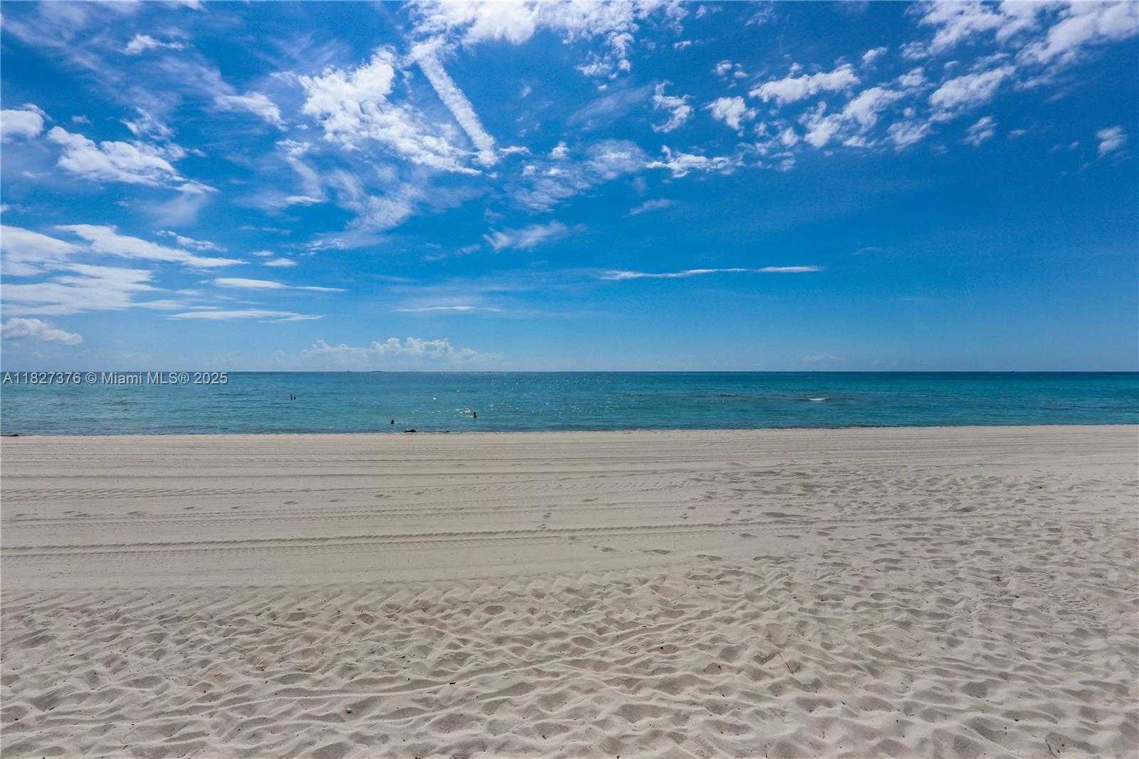 Small Image of 3300 NORTH SURF RD #3A, Hollywood Number 36