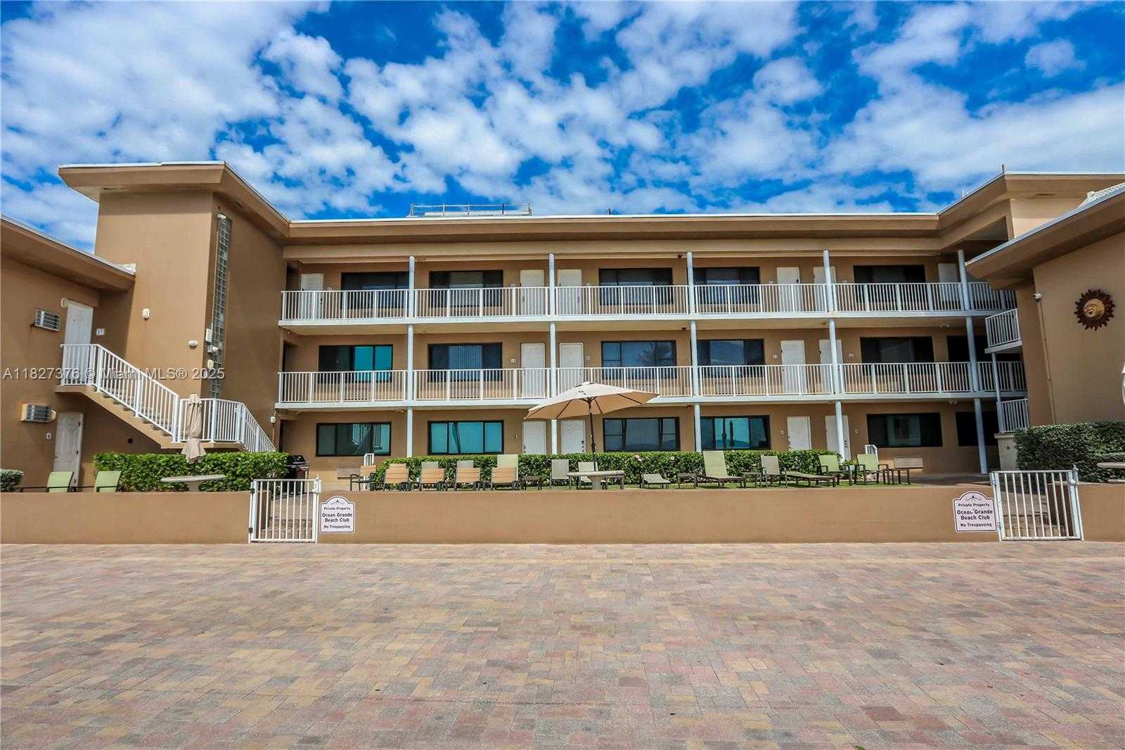 Small Image of 3300 NORTH SURF RD #3A, Hollywood Number 38