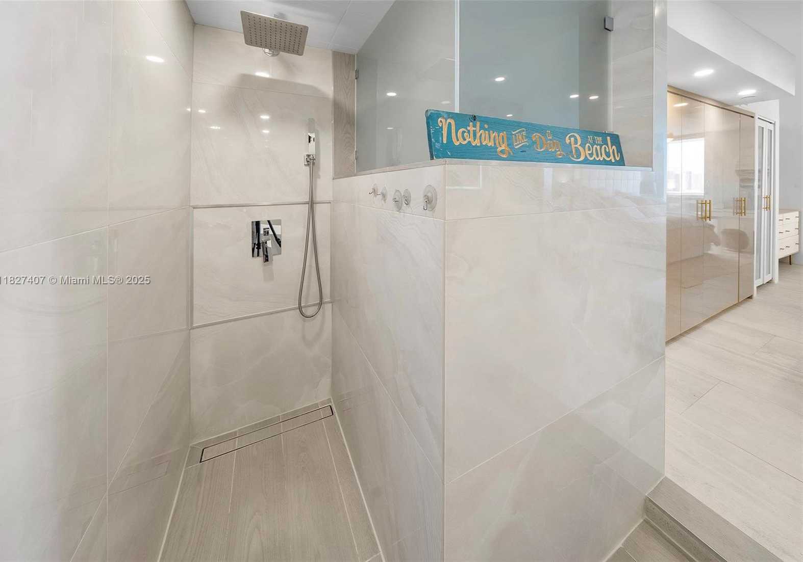 Small Image of 20515 EAST COUNTRY CLUB DR #1547, Aventura Number 15
