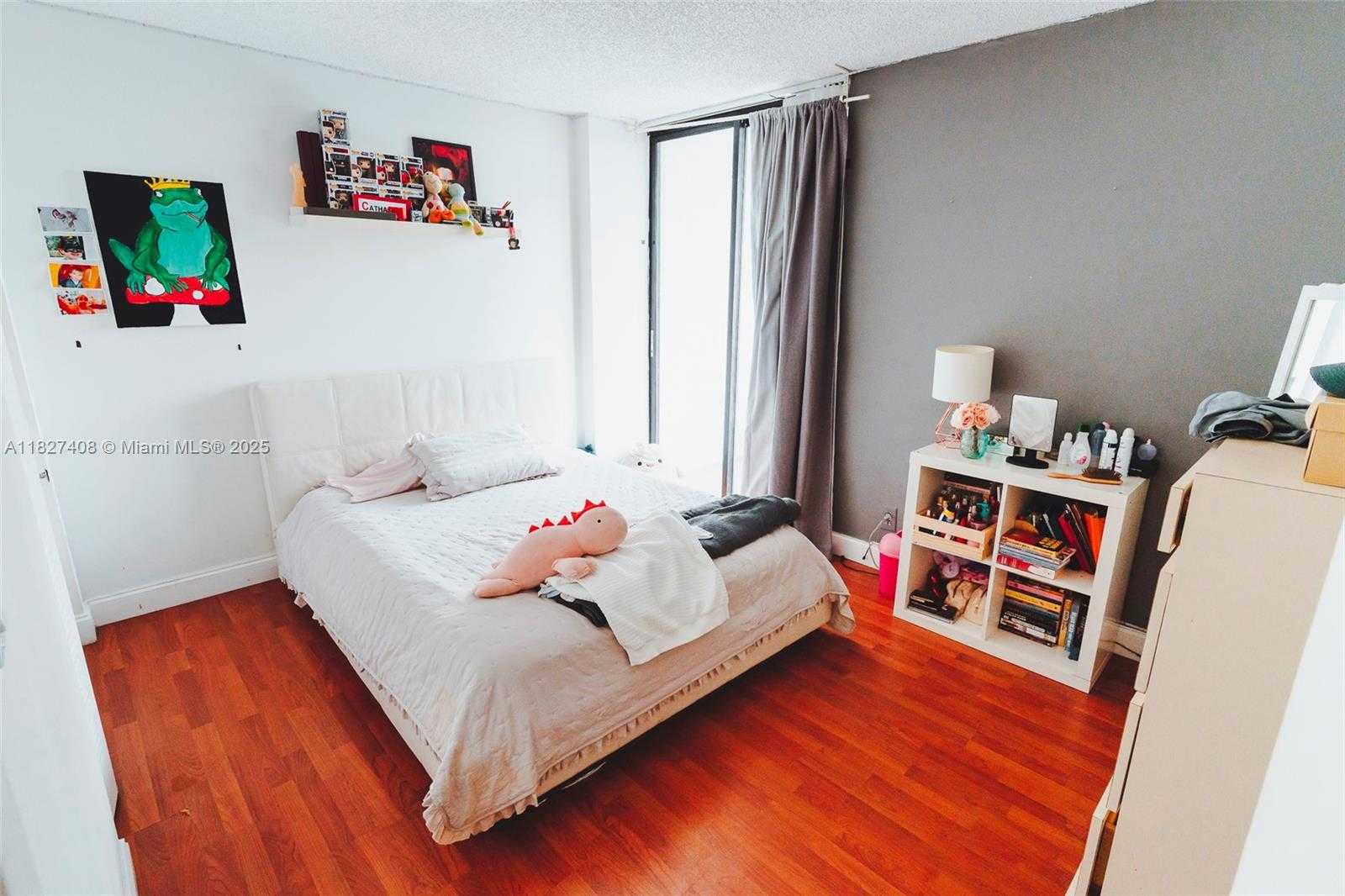 Small Image of 3300 192ND ST #701, Aventura Number 16