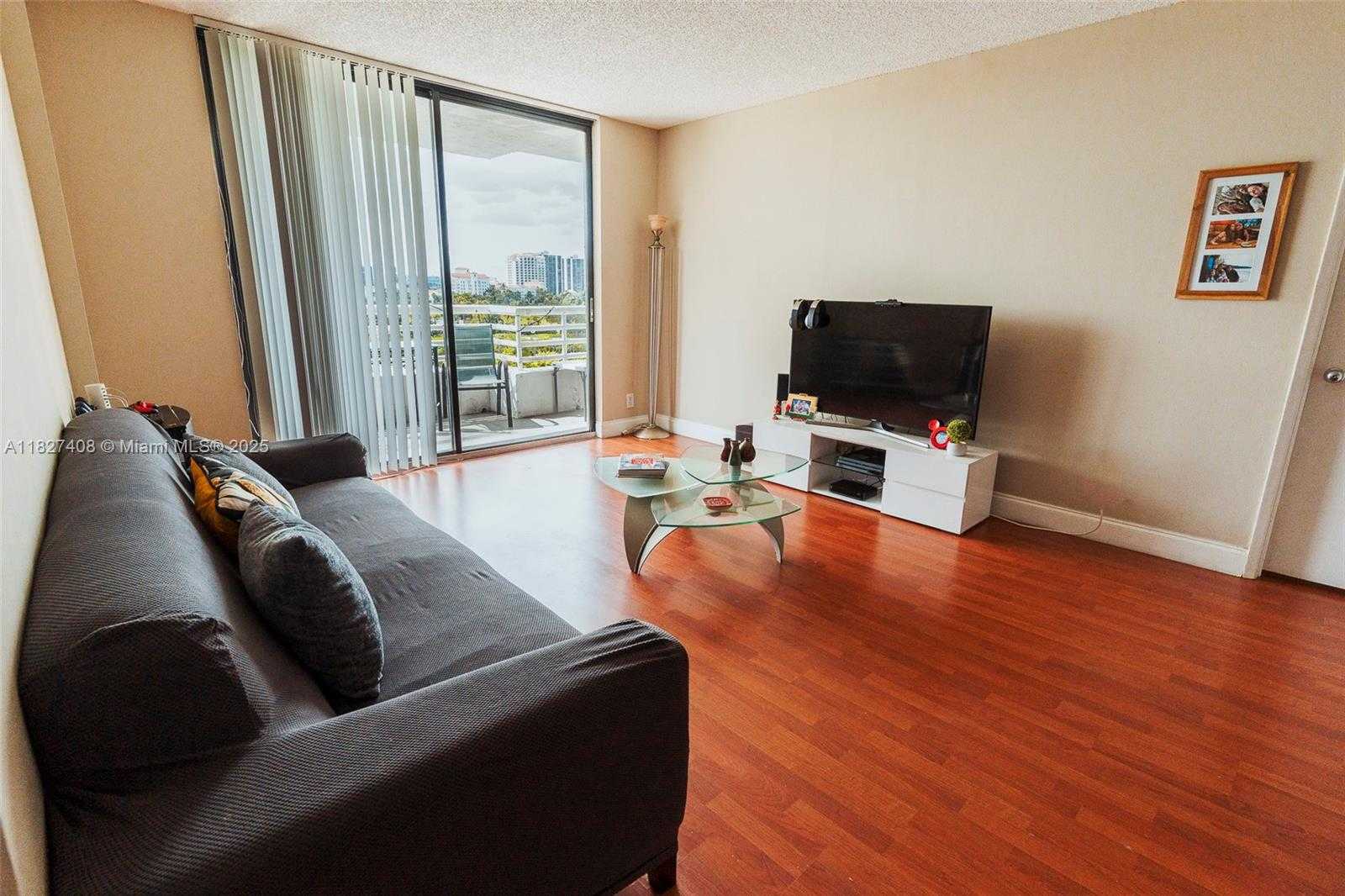 Small Image of 3300 192ND ST #701, Aventura Number 2