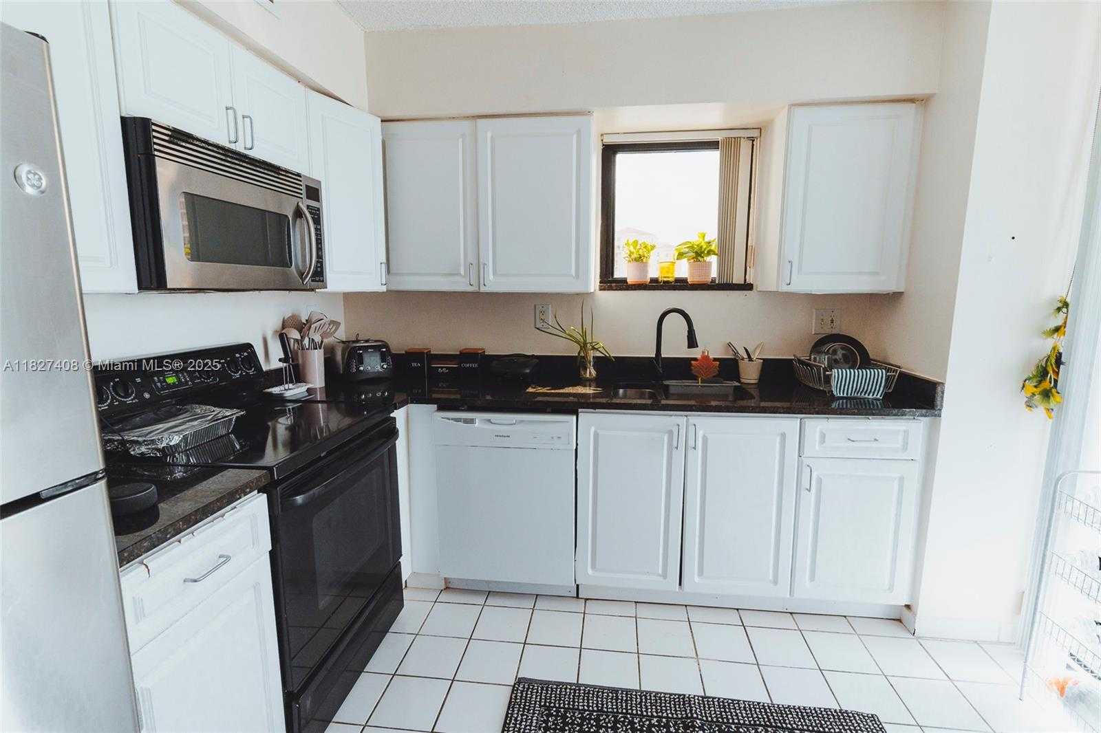 Small Image of 3300 192ND ST #701, Aventura Number 7