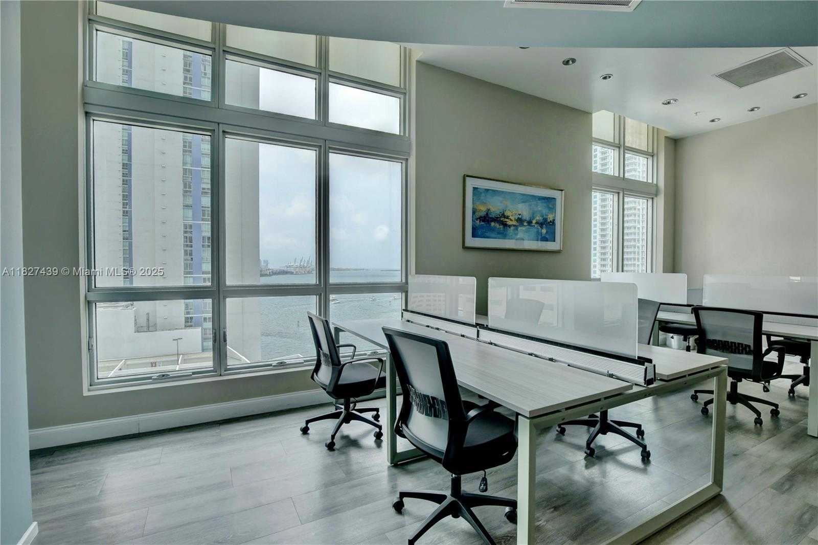 Small Image of 300 SOUTH BISCAYNE BLVD #L-626, Miami Number 15