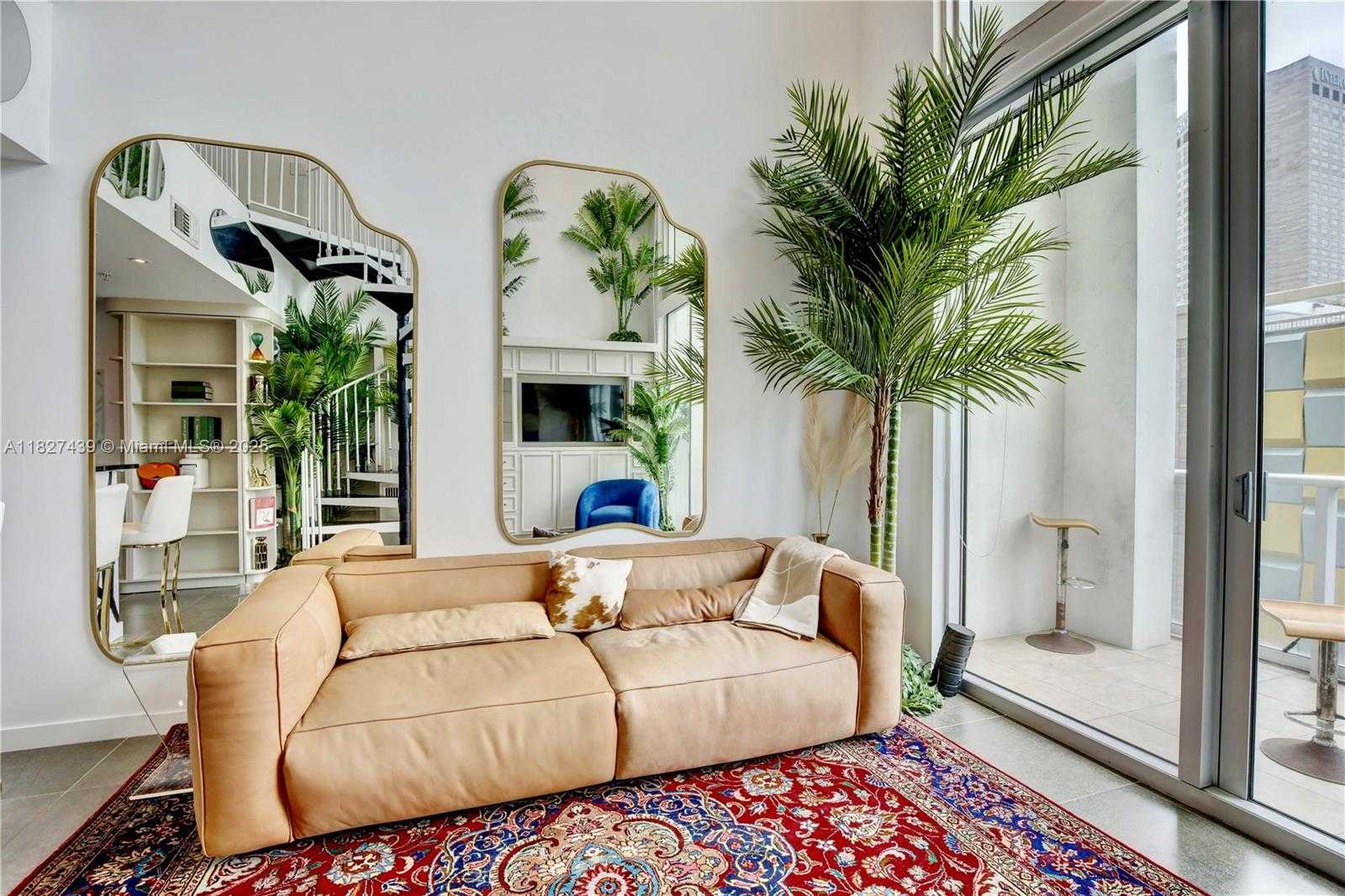 Small Image of 300 SOUTH BISCAYNE BLVD #L-626, Miami Number 4