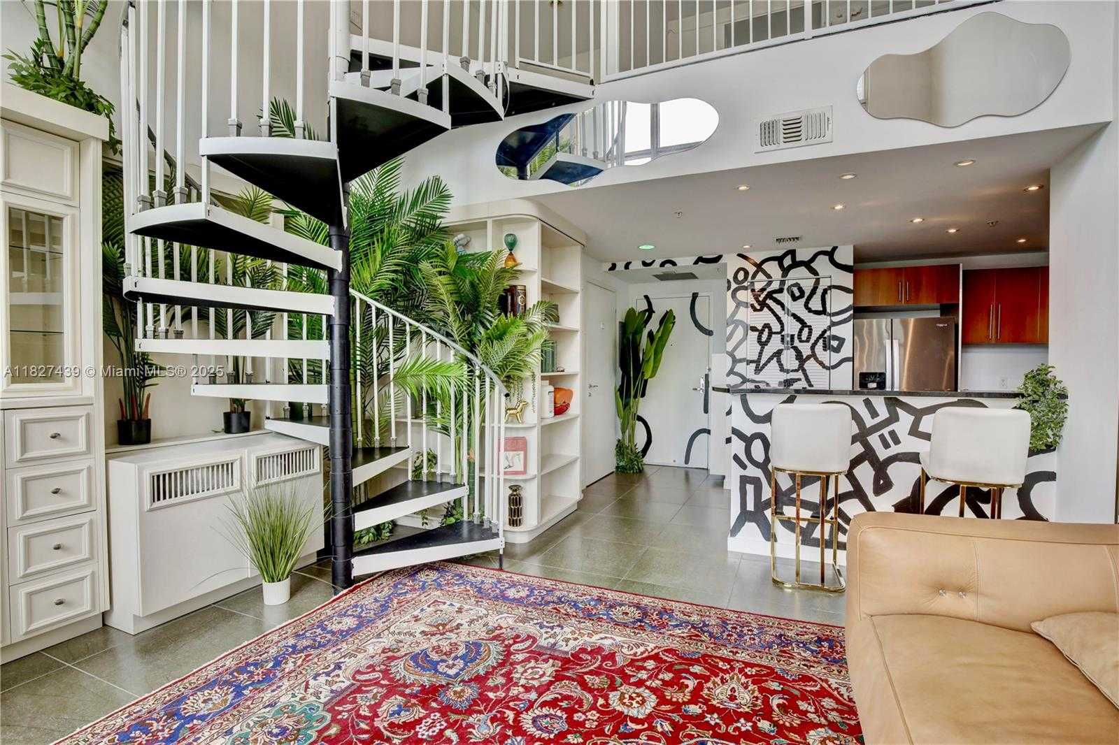 Small Image of 300 SOUTH BISCAYNE BLVD #L-626, Miami Number 7