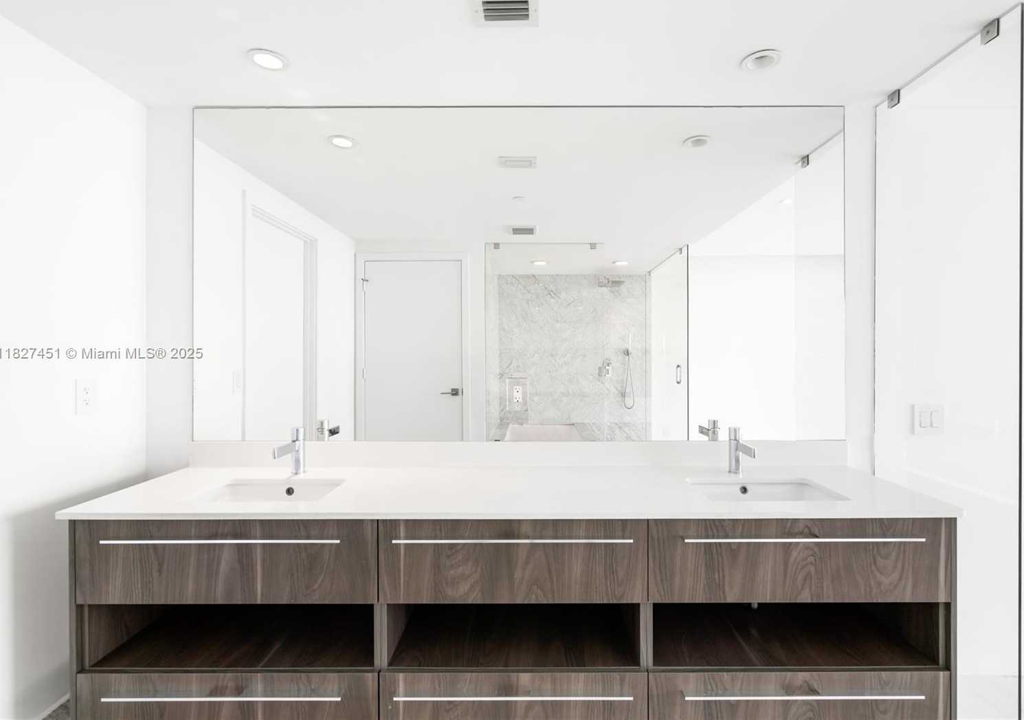 Small Image of 3131 NORTH EAST 7TH AVE #2705, Miami Number 46