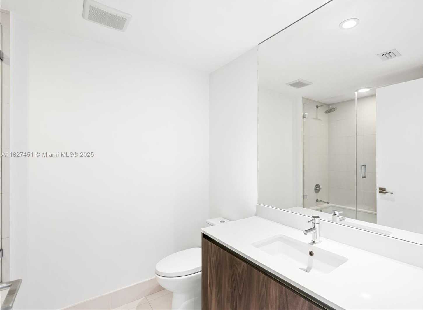 Small Image of 3131 NORTH EAST 7TH AVE #2705, Miami Number 52