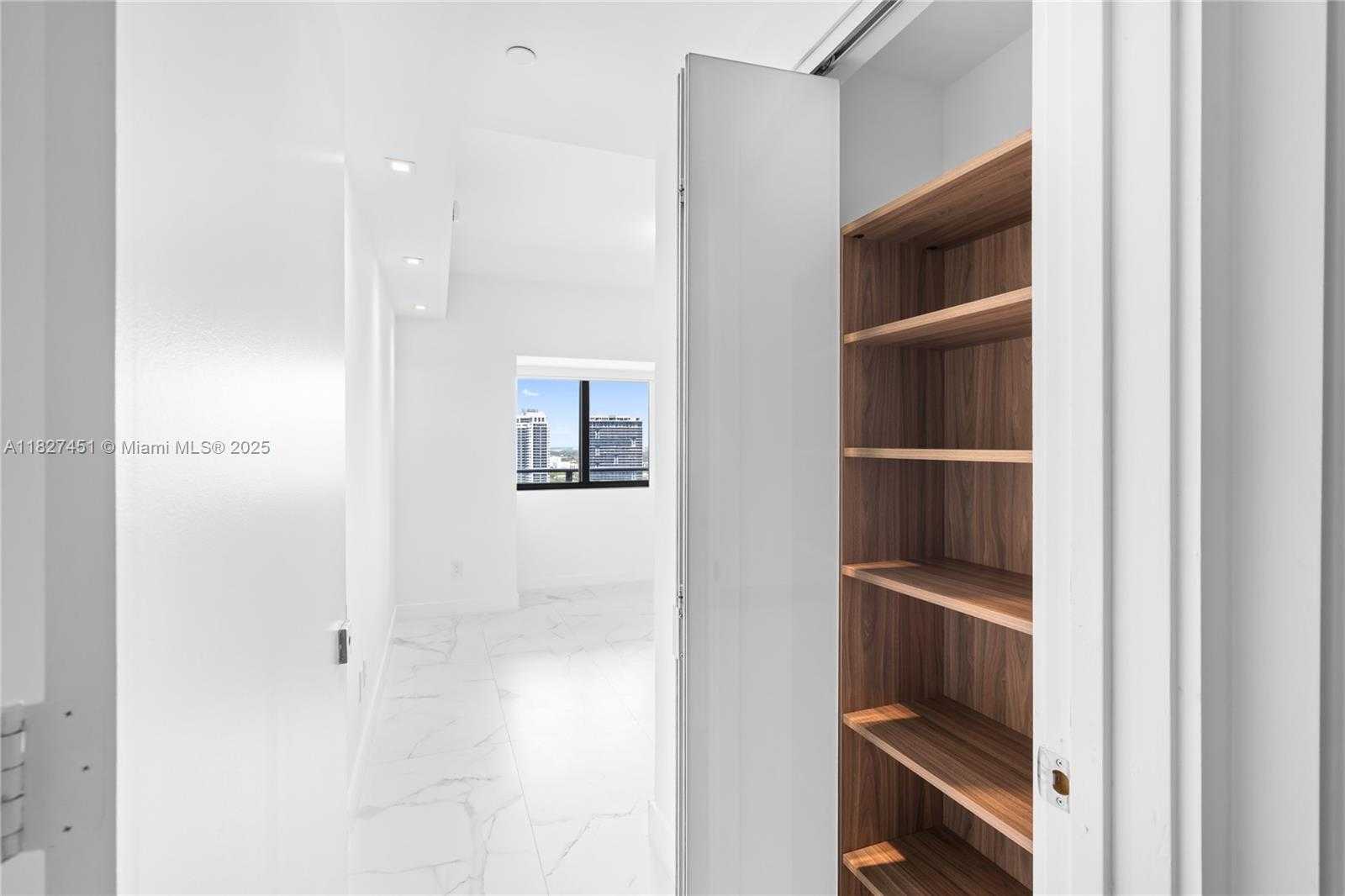 Small Image of 3131 NORTH EAST 7TH AVE #2705, Miami Number 60