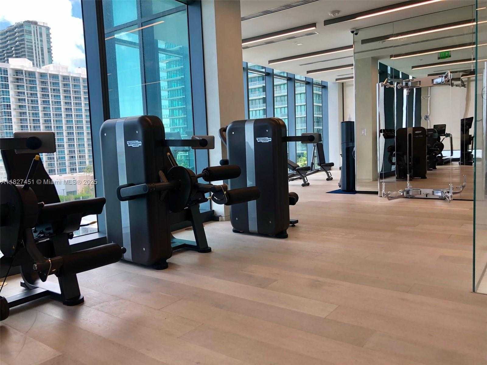 Small Image of 3131 NORTH EAST 7TH AVE #2705, Miami Number 88