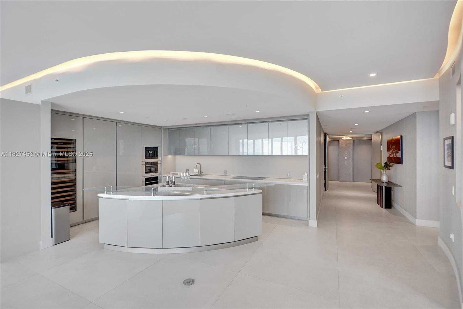 Small Image of 18975 COLLINS AVE #3000, Sunny Isles Beach Number 10
