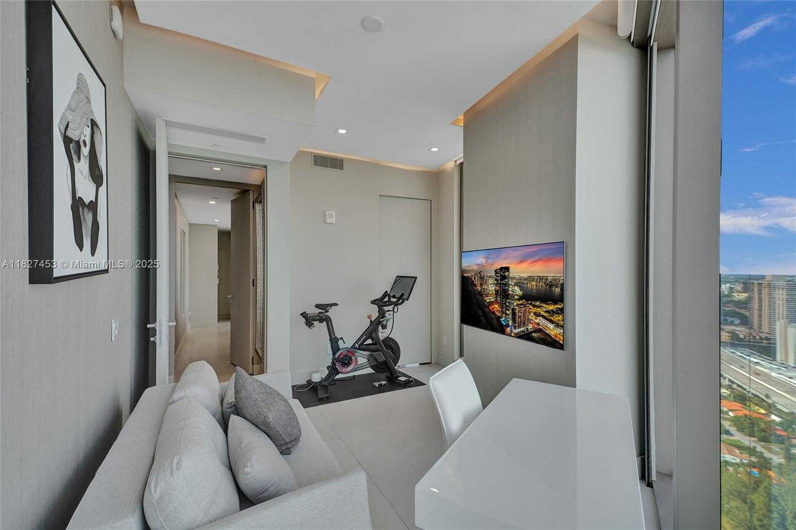 Small Image of 18975 COLLINS AVE #3000, Sunny Isles Beach Number 19