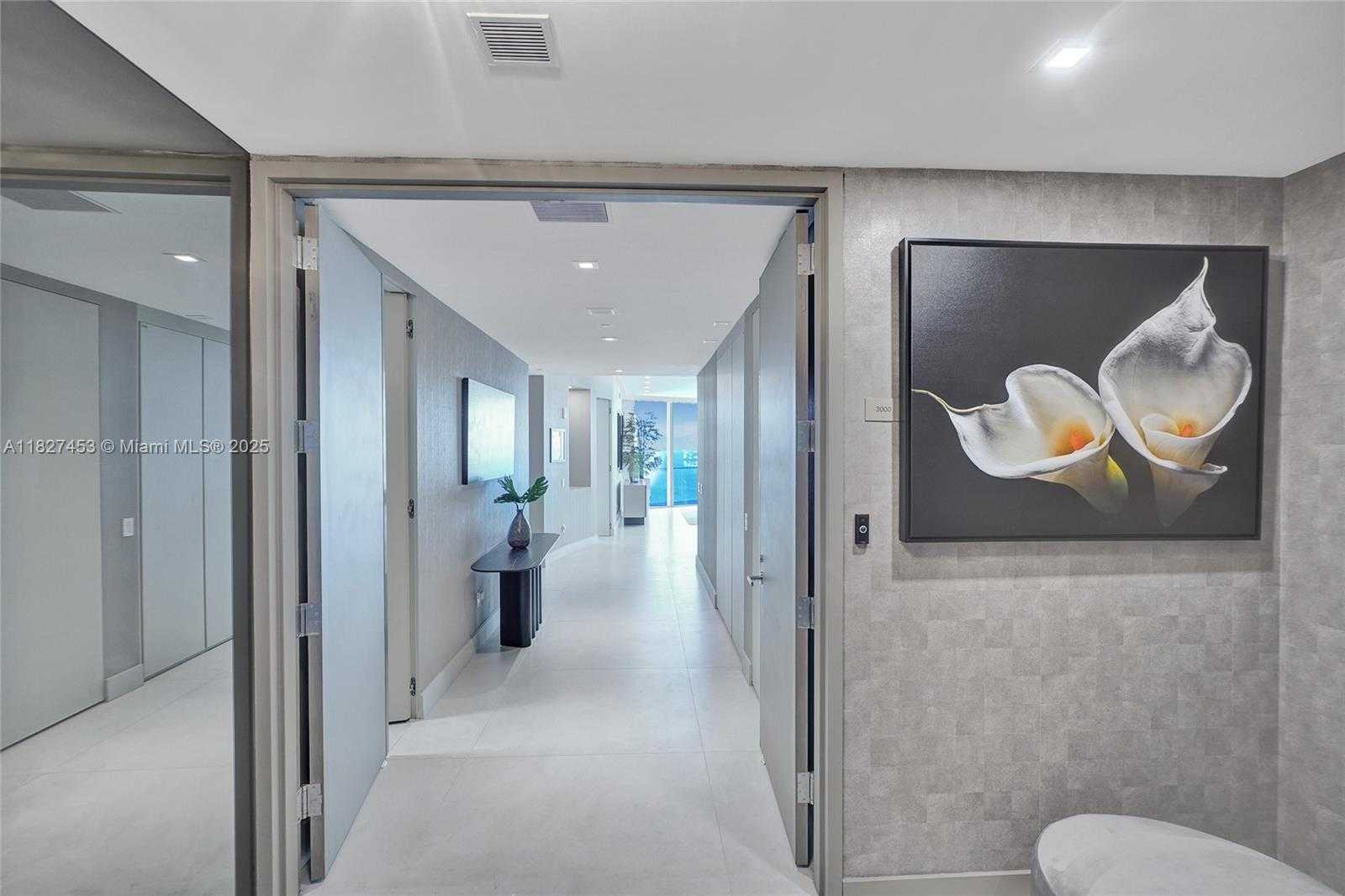 Small Image of 18975 COLLINS AVE #3000, Sunny Isles Beach Number 3