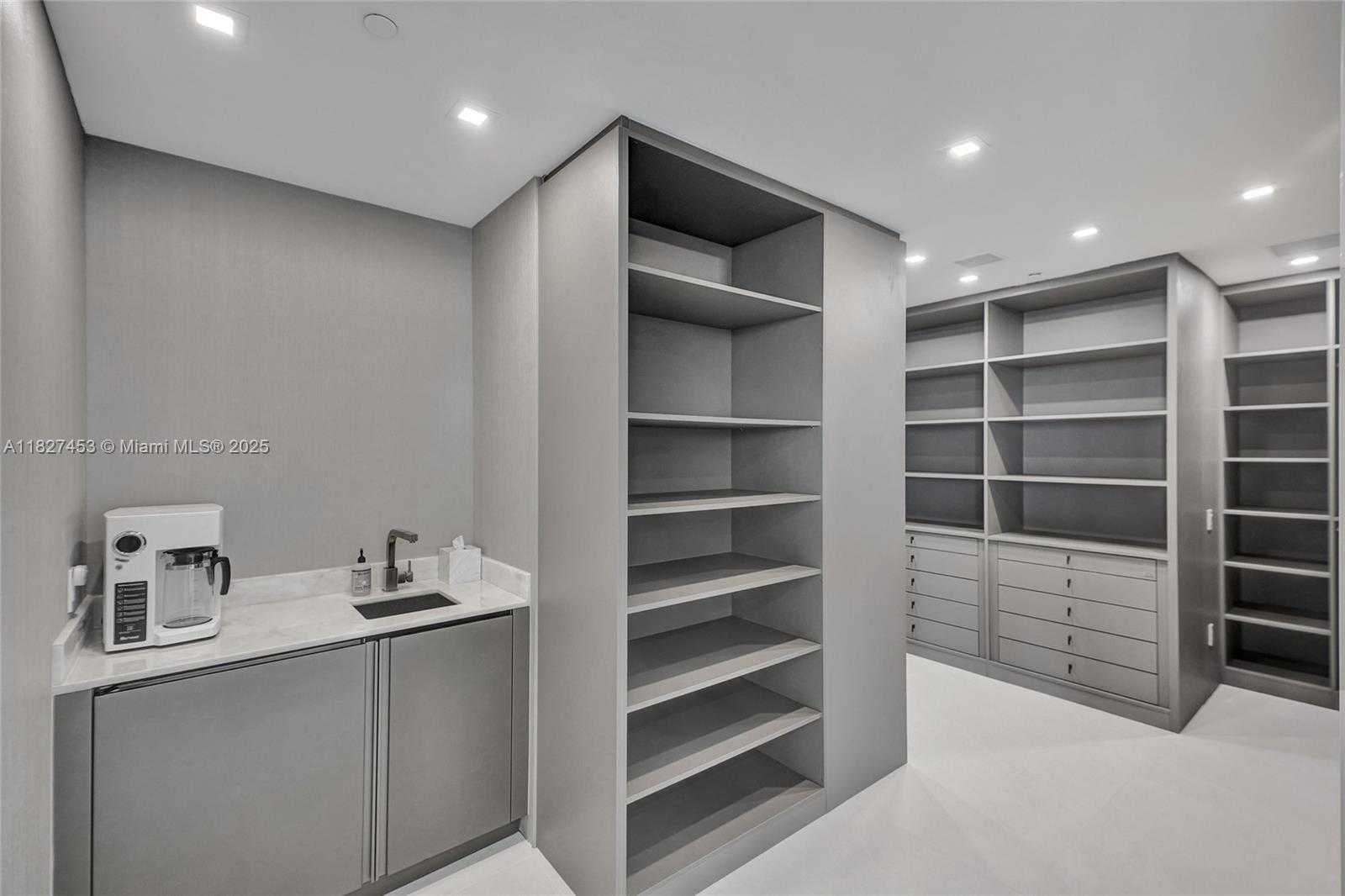 Small Image of 18975 COLLINS AVE #3000, Sunny Isles Beach Number 30