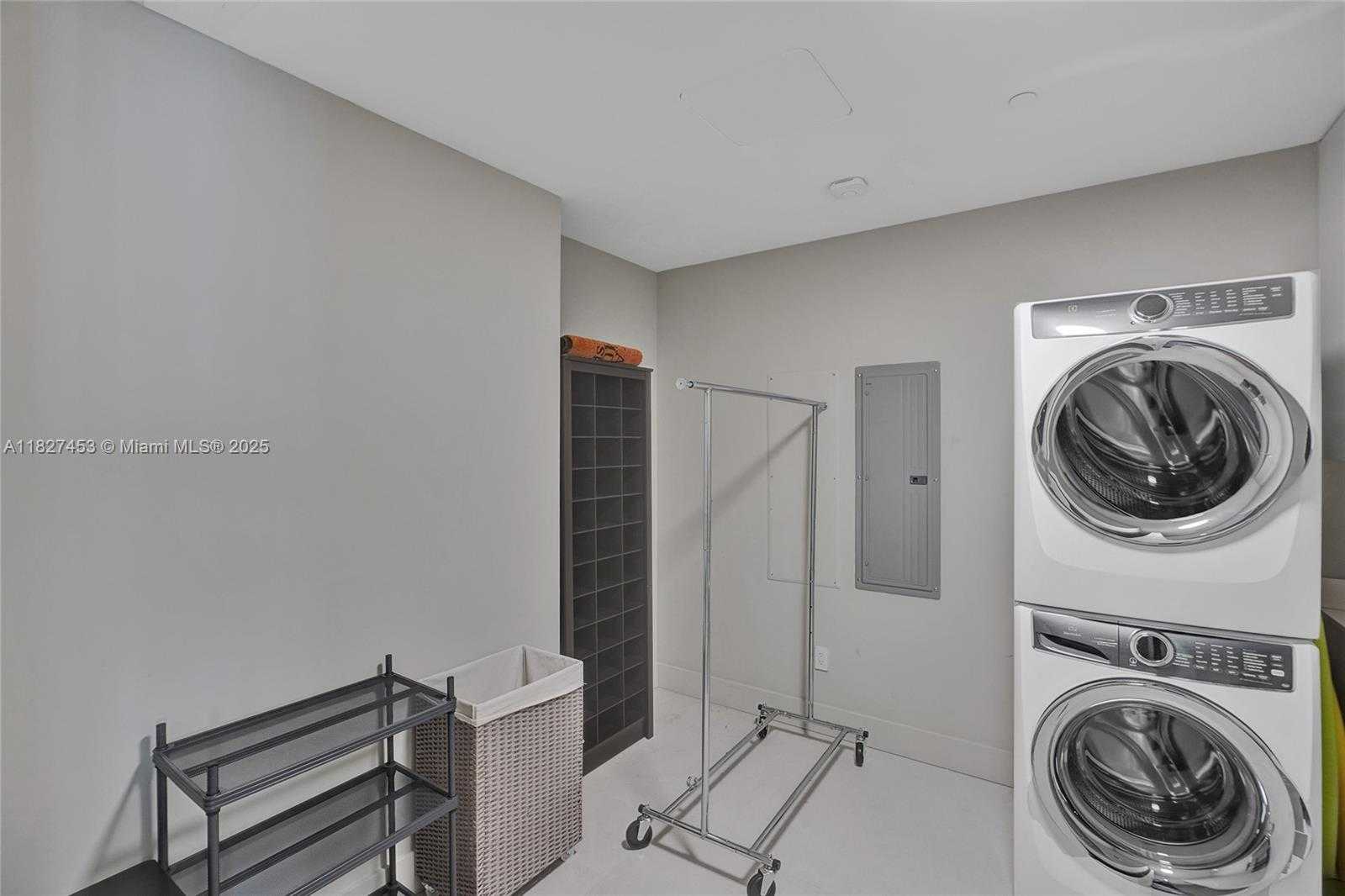 Small Image of 18975 COLLINS AVE #3000, Sunny Isles Beach Number 44