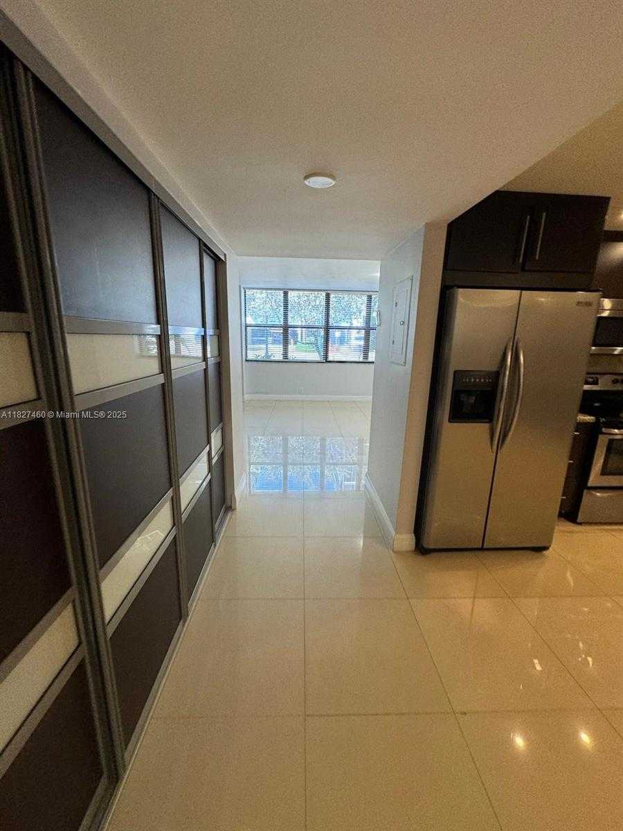 Small Image of 20401 NORTH EAST 30TH AVE #124-8, Aventura Number 5