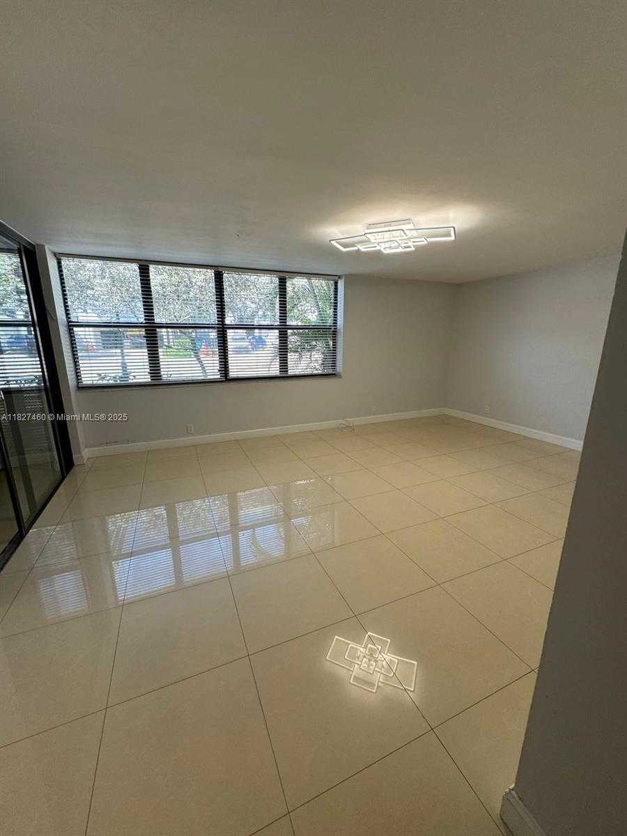 Small Image of 20401 NORTH EAST 30TH AVE #124-8, Aventura Number 7