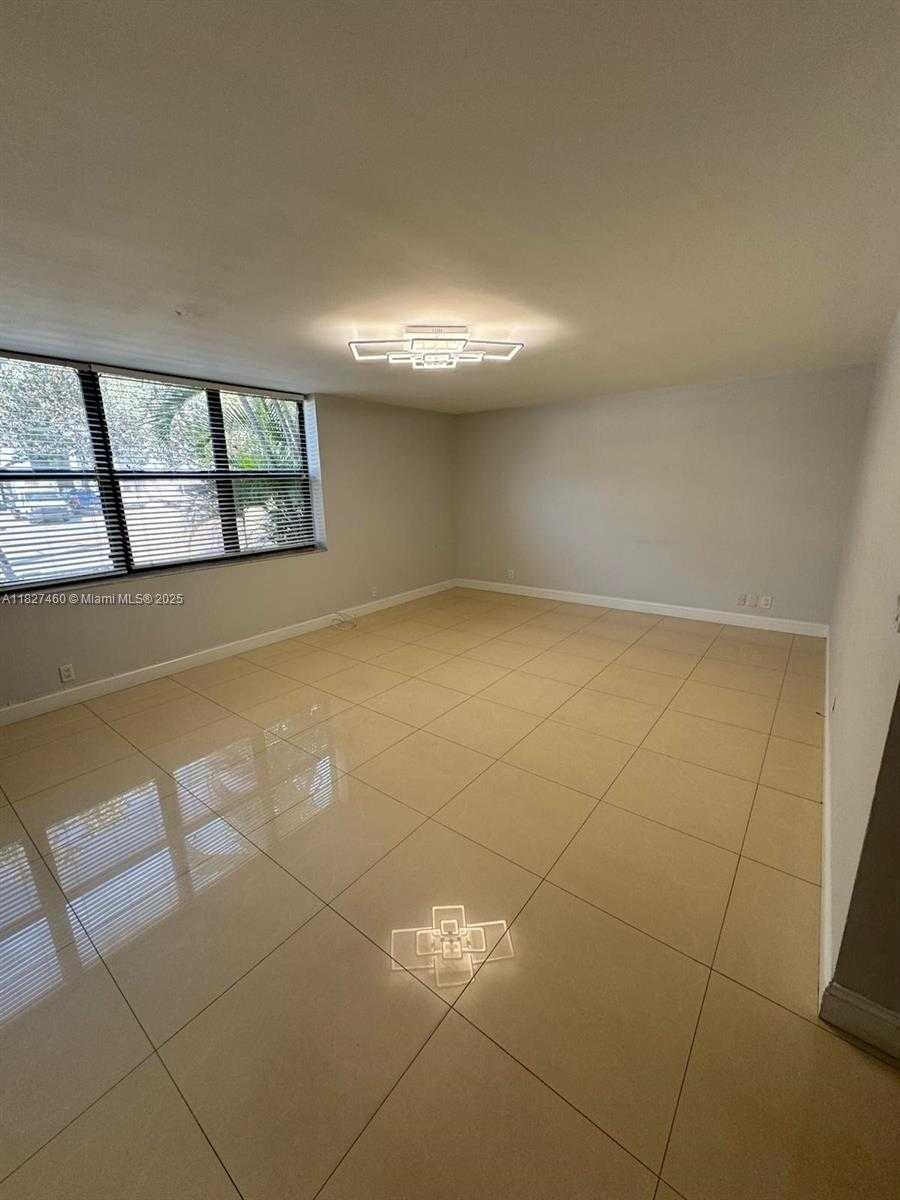 Small Image of 20401 NORTH EAST 30TH AVE #124-8, Aventura Number 8