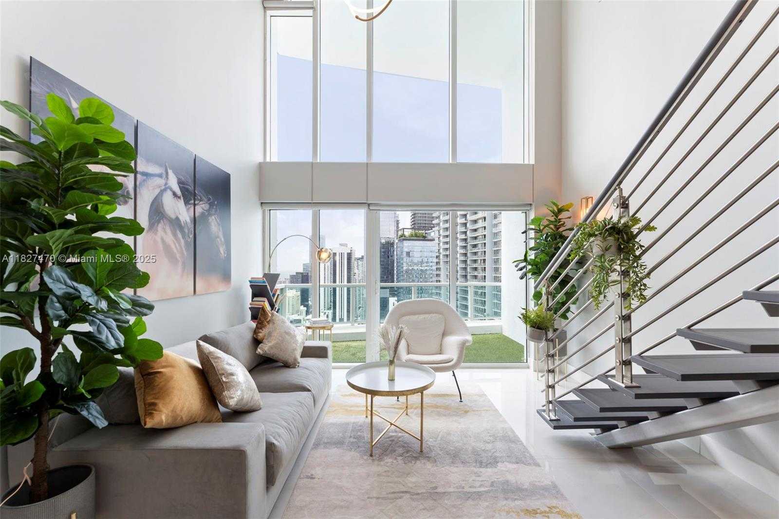 Small Image of 41 SOUTH EAST 5TH ST #2306, Miami Number 8