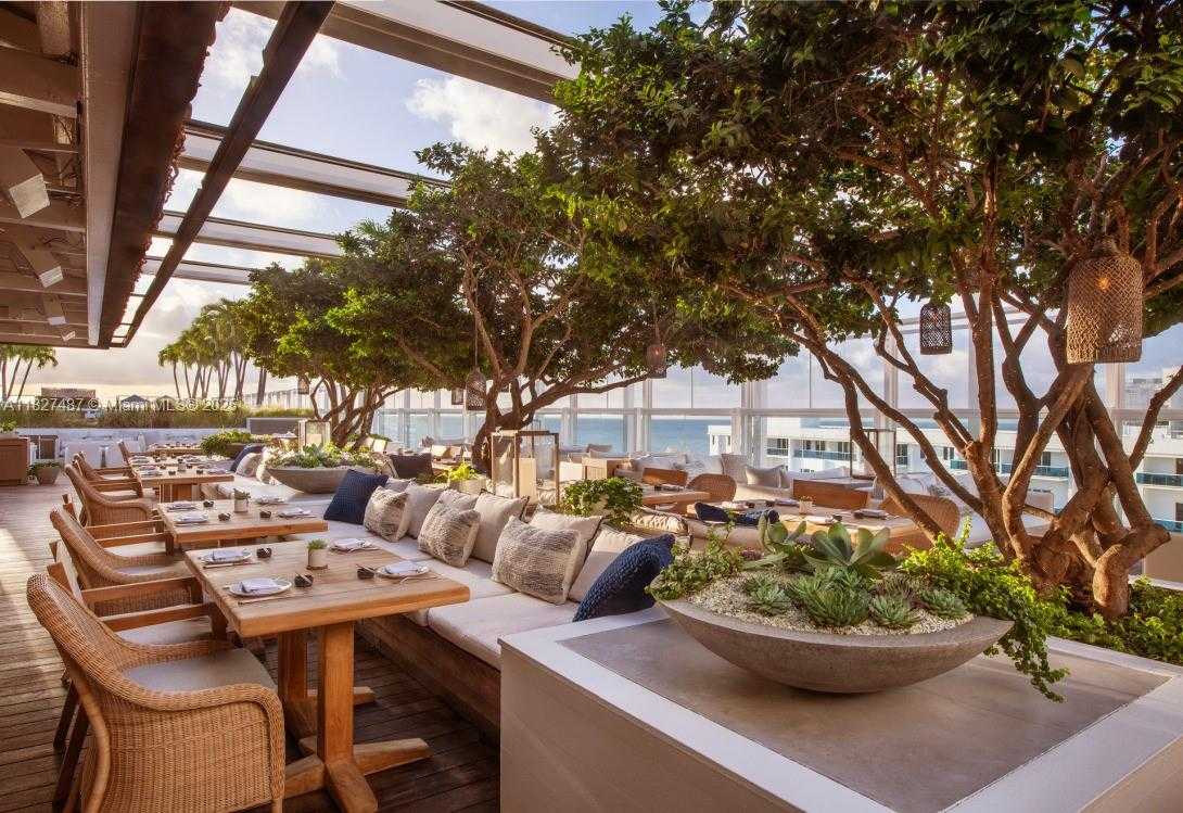 Small Image of 2301 COLLINS AVE #1011-1012, Miami Beach Number 32