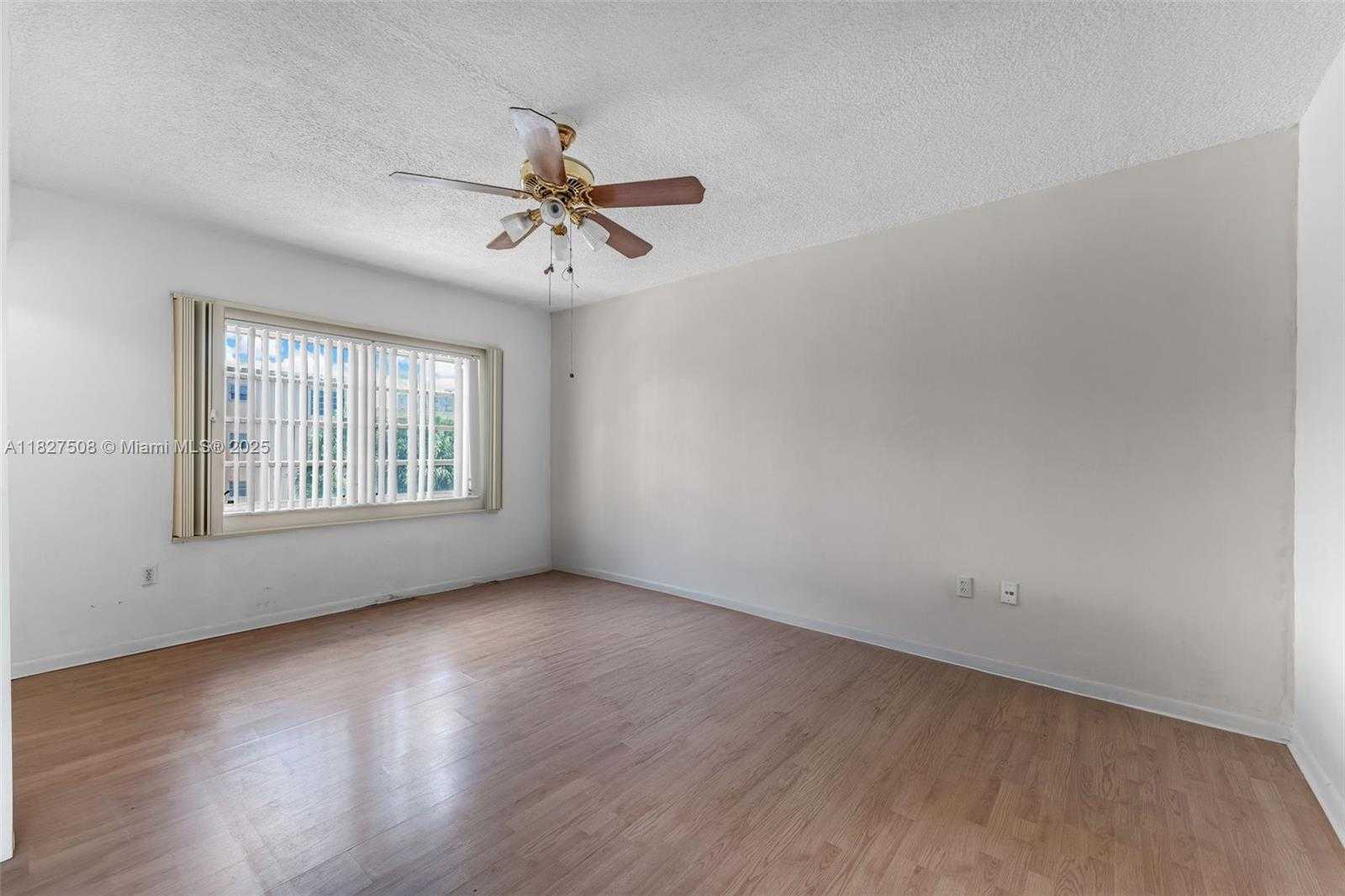 Small Image of 9159 SOUTH WEST 77TH AVE #314, Miami Number 16