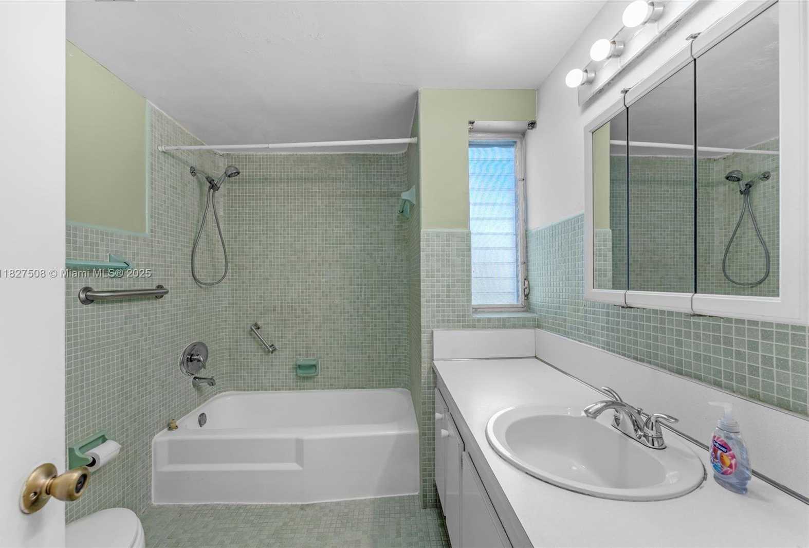 Small Image of 9159 SOUTH WEST 77TH AVE #314, Miami Number 19