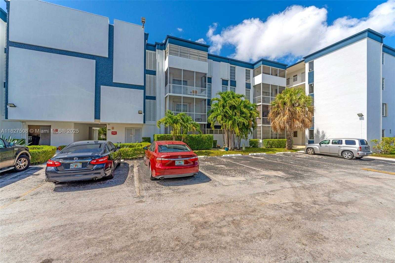 Small Image of 9159 SOUTH WEST 77TH AVE #314, Miami Number 2
