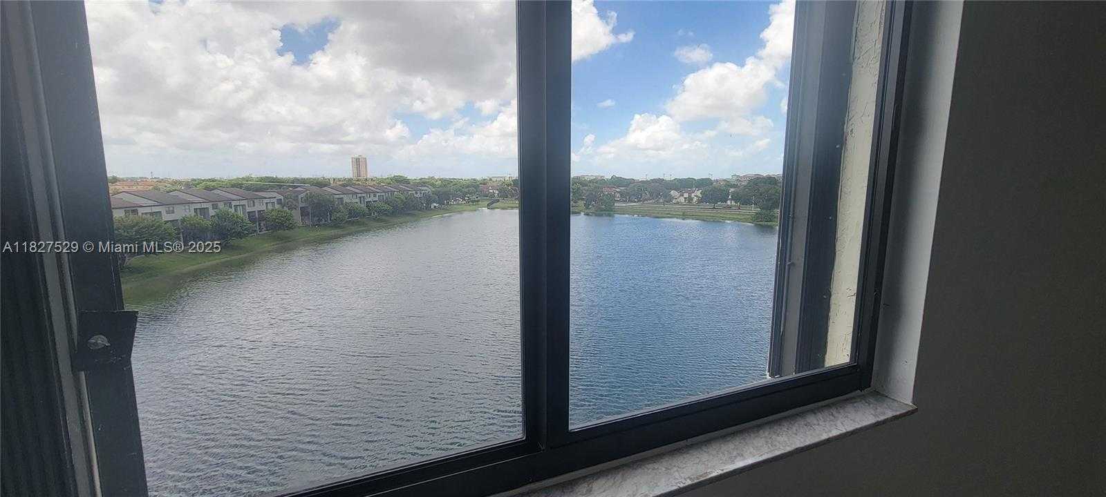 Small Image of 10290 NORTH WEST 9TH ST CIR #511, Miami Number 13