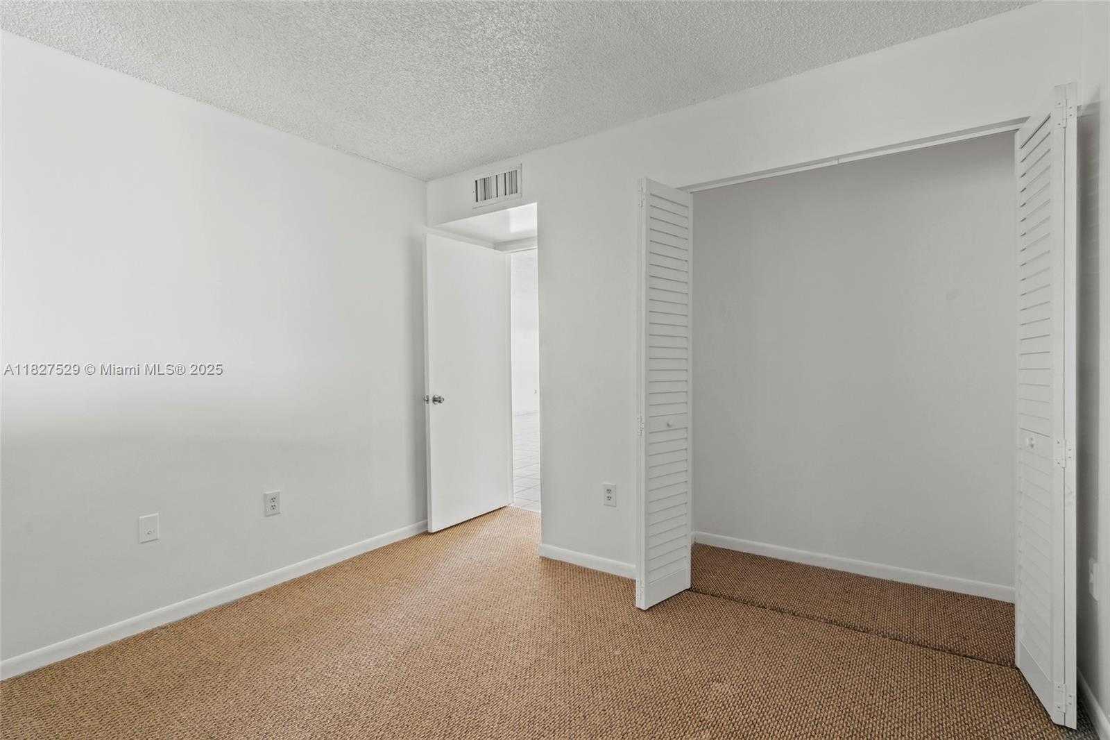 Small Image of 10290 NORTH WEST 9TH ST CIR #511, Miami Number 20