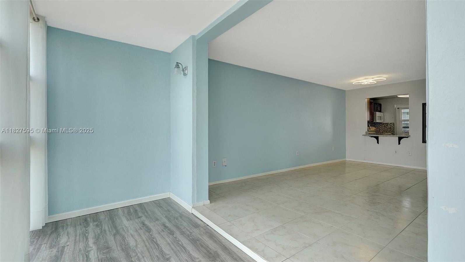 Small Image of 2905 POINT EAST DR #L514, Aventura Number 19