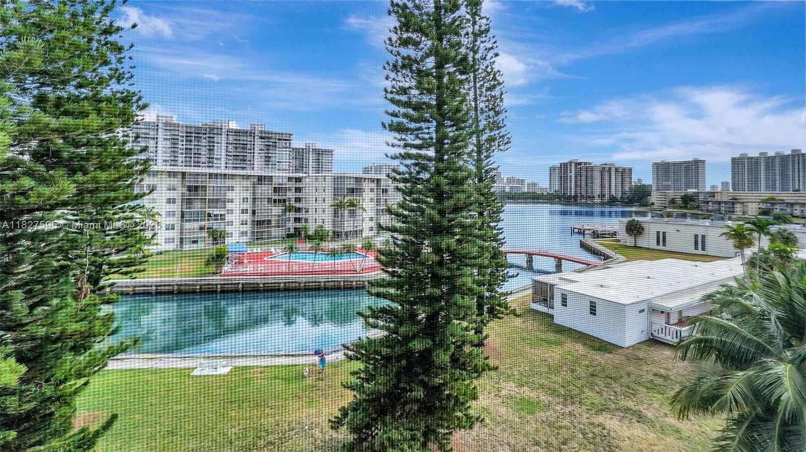 Small Image of 2905 POINT EAST DR #L514, Aventura Number 23