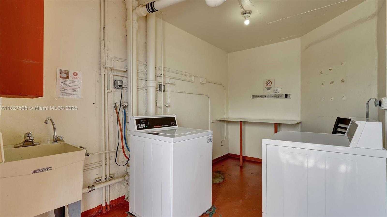 Small Image of 2905 POINT EAST DR #L514, Aventura Number 34
