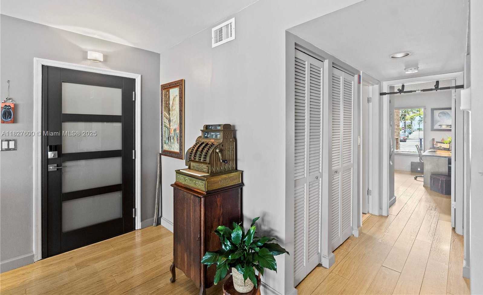 Small Image of 3200 NORTH OCEAN DR #105, Hollywood Number 21