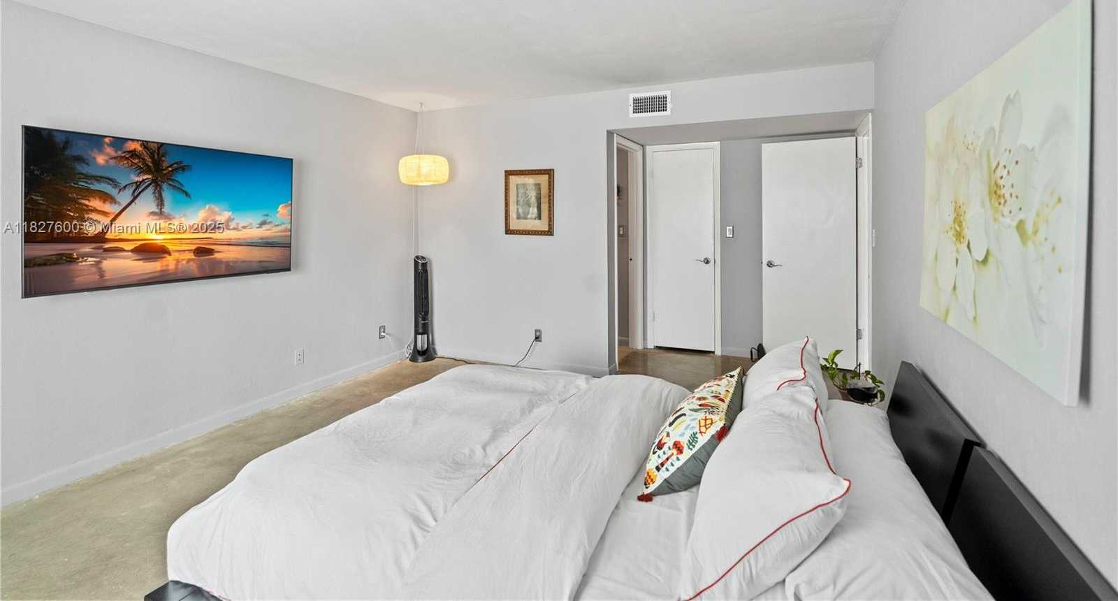 Small Image of 3200 NORTH OCEAN DR #105, Hollywood Number 32