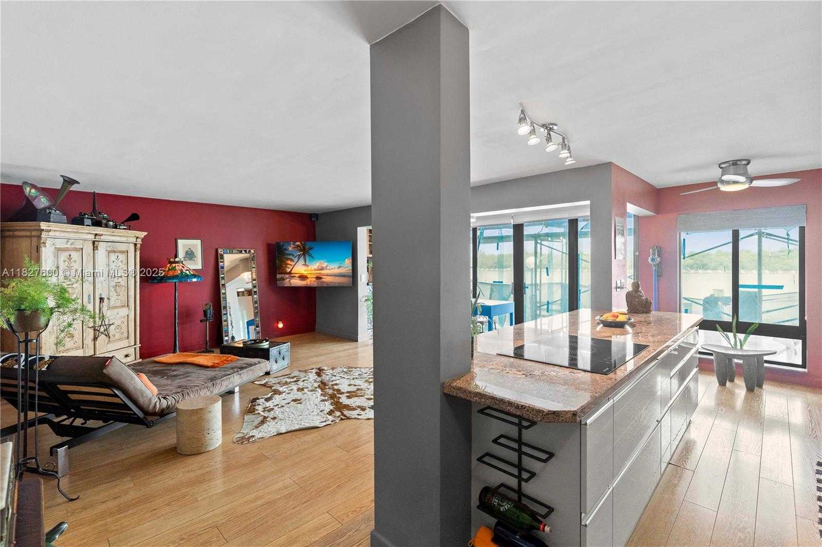 Small Image of 3200 NORTH OCEAN DR #105, Hollywood Number 9