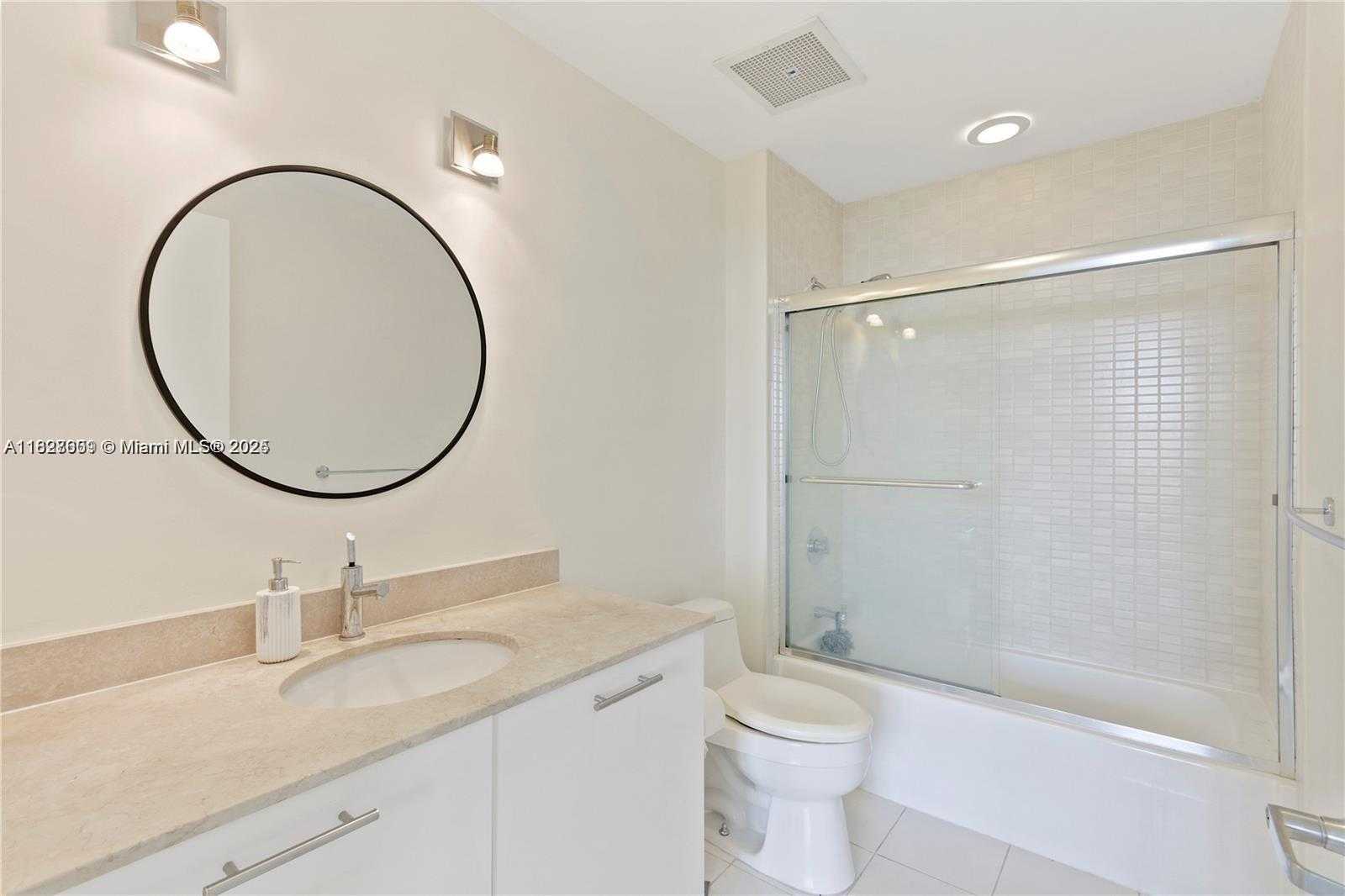 Small Image of 3470 EAST COAST AVE #H0604, Miami Number 17
