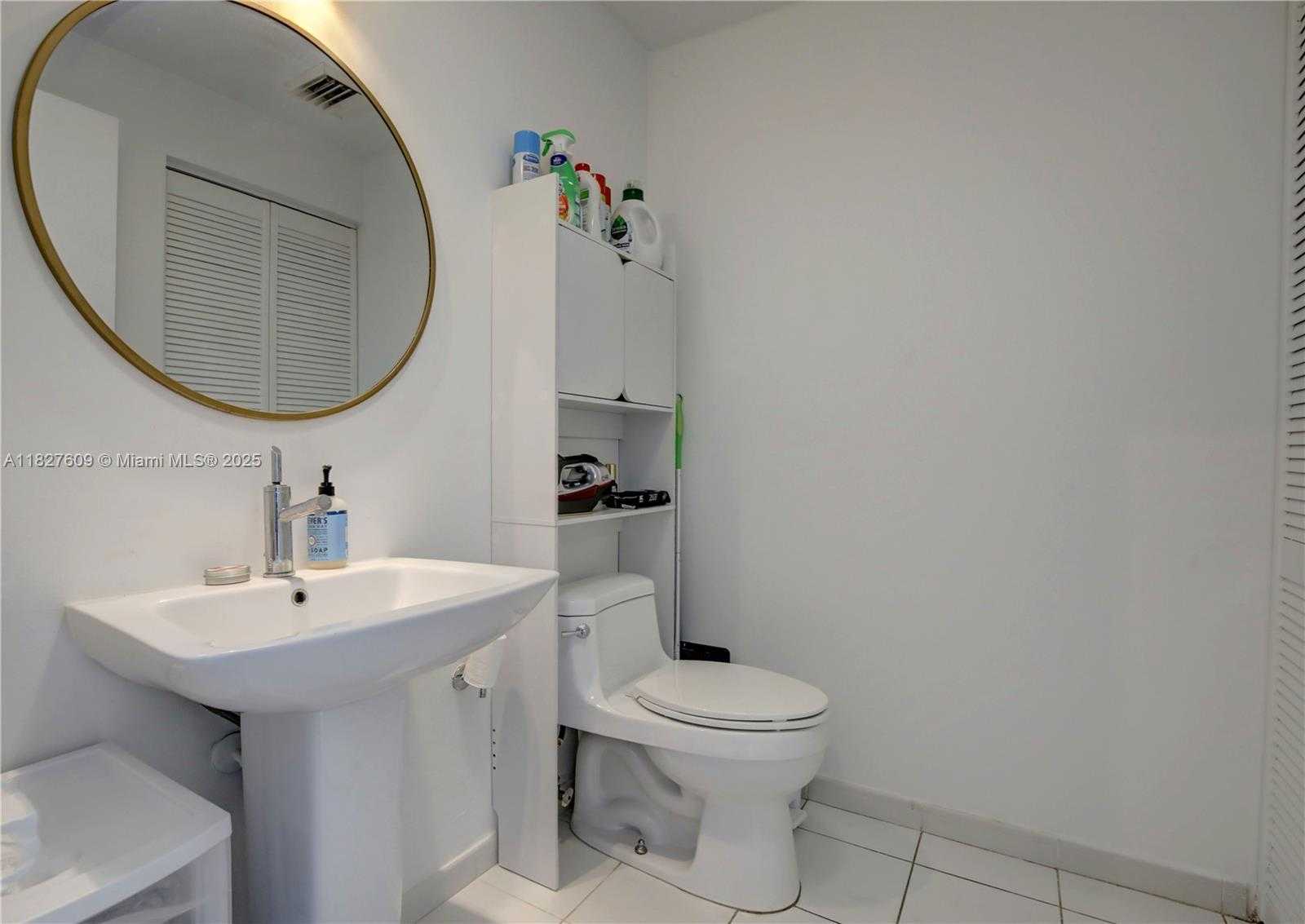 Small Image of 3470 EAST COAST AVE #H0604, Miami Number 18