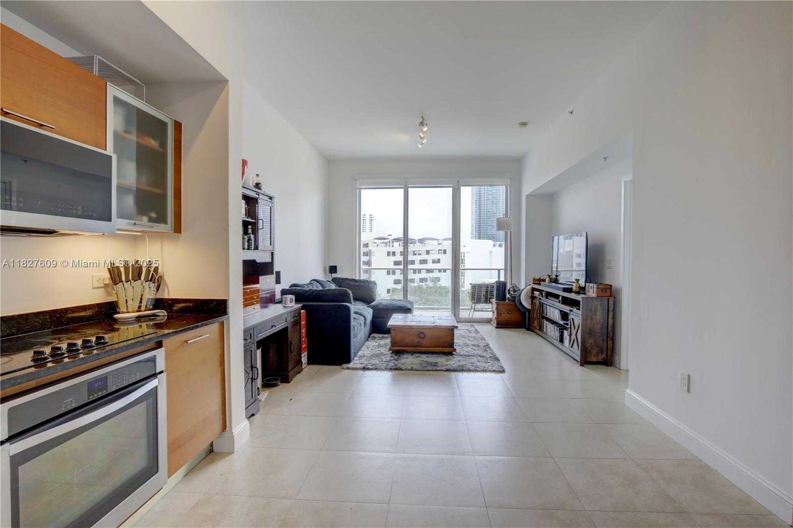Small Image of 3470 EAST COAST AVE #H0604, Miami Number 4