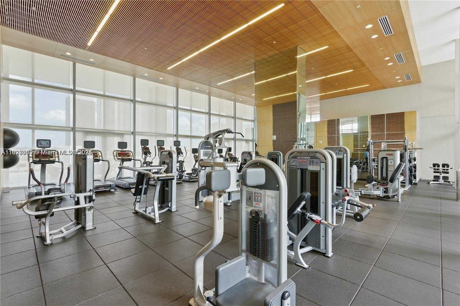 Small Image of 3470 EAST COAST AVE #H0604, Miami Number 41