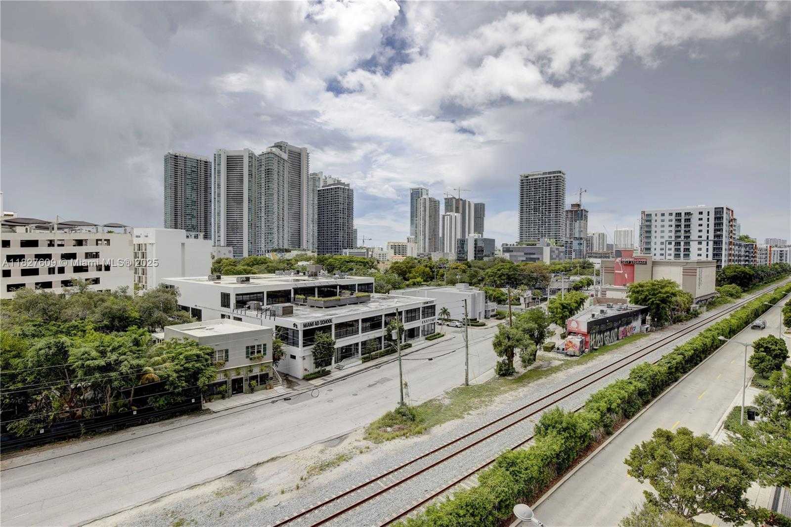 Small Image of 3470 EAST COAST AVE #H0604, Miami Number 7