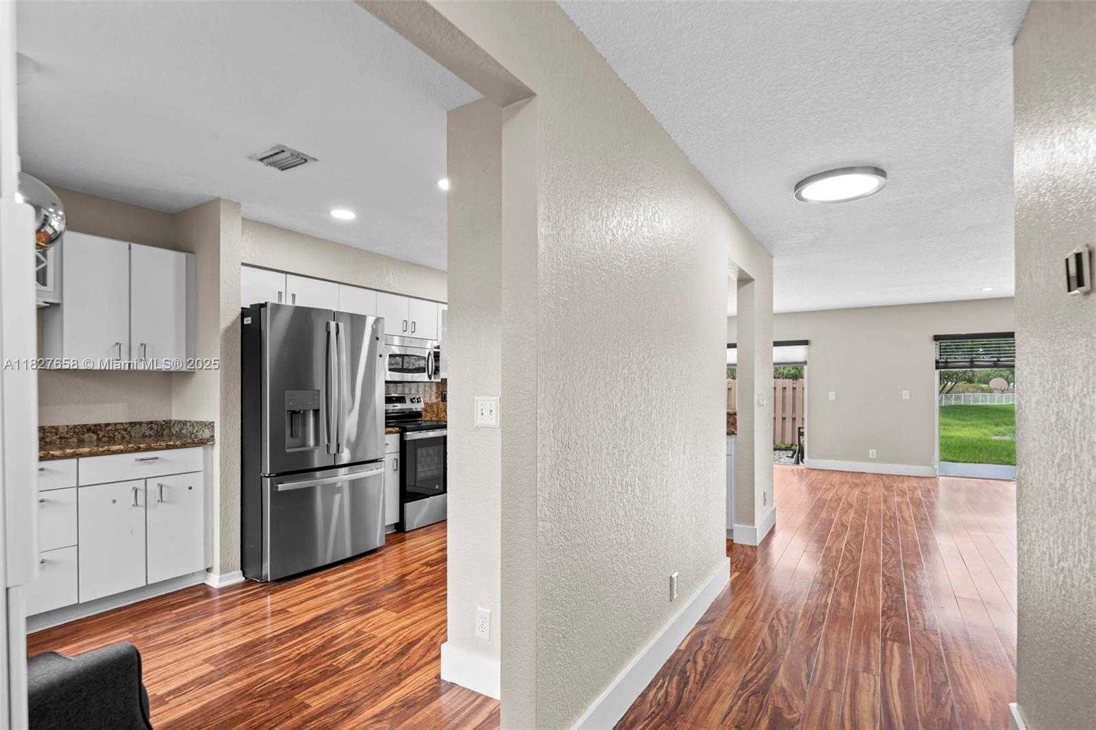 Small Image of 11175 SOUTH WEST 17TH MNR, Davie Number 6