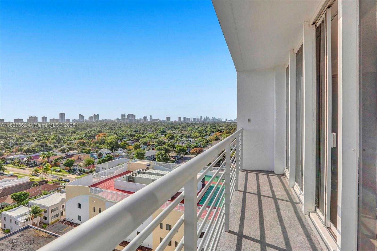 Small Image of 1720 HARRISON ST #14E, Hollywood Number 16