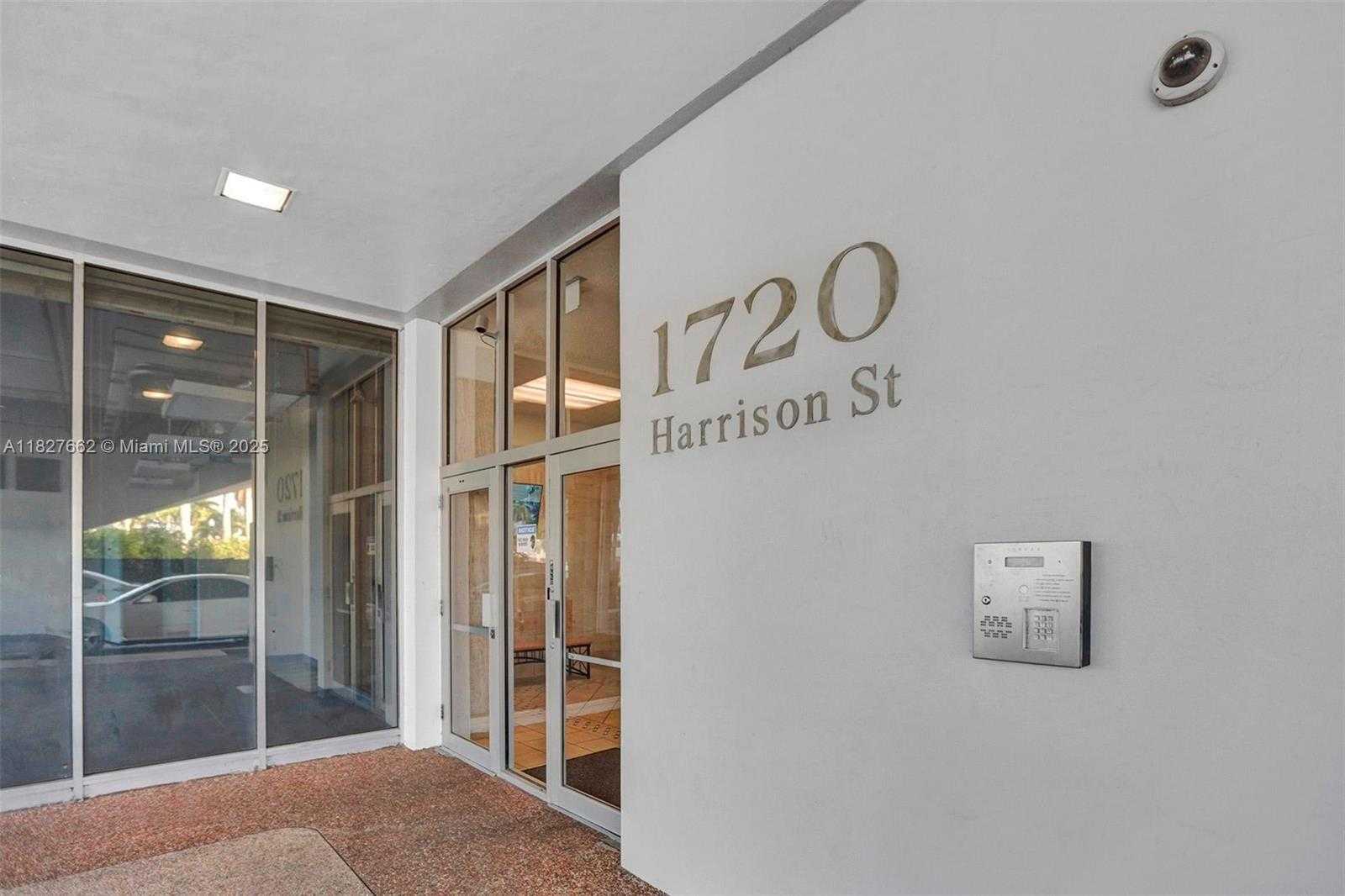 Small Image of 1720 HARRISON ST #14E, Hollywood Number 26