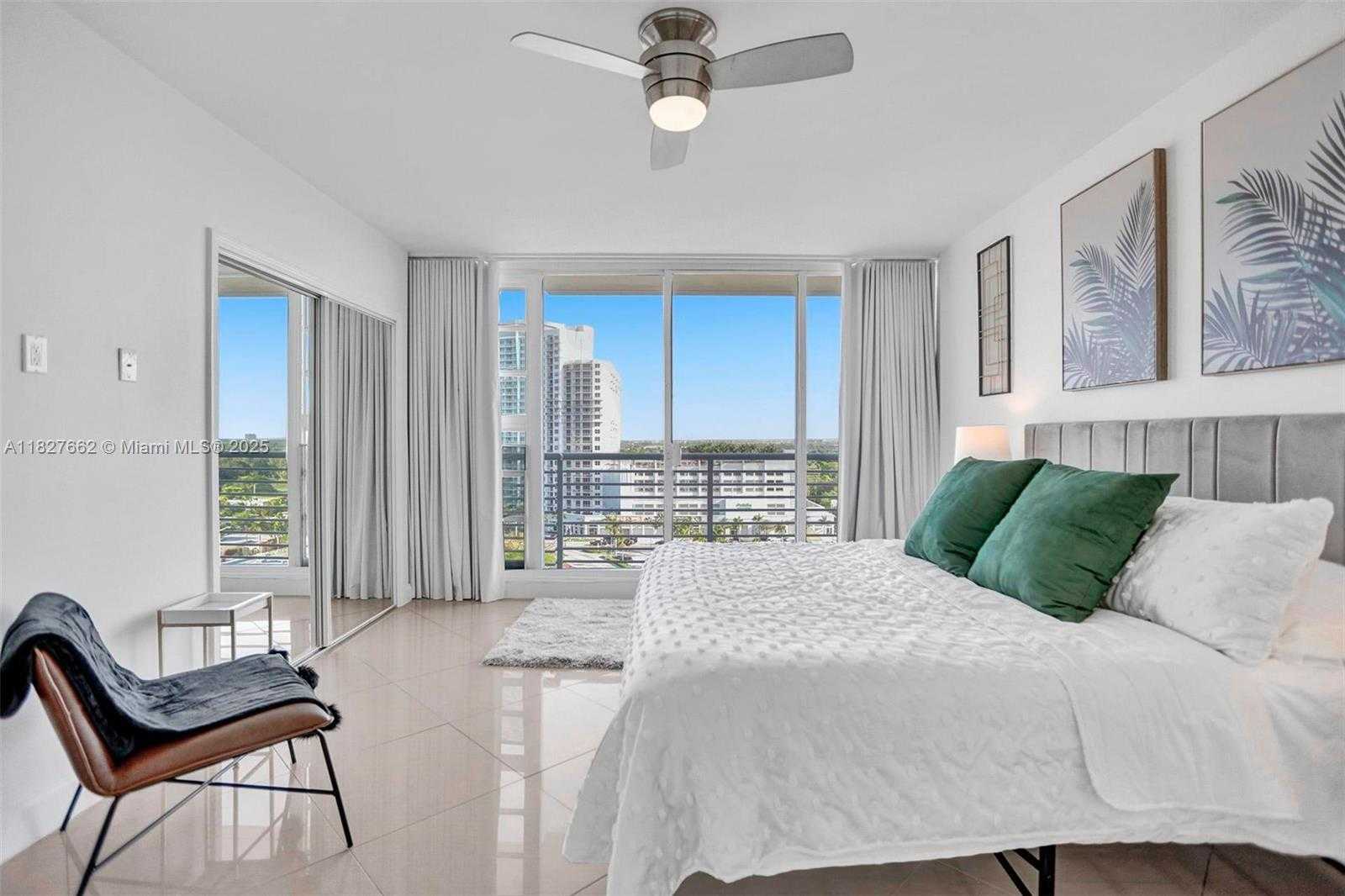 Small Image of 1720 HARRISON ST #14E, Hollywood Number 5