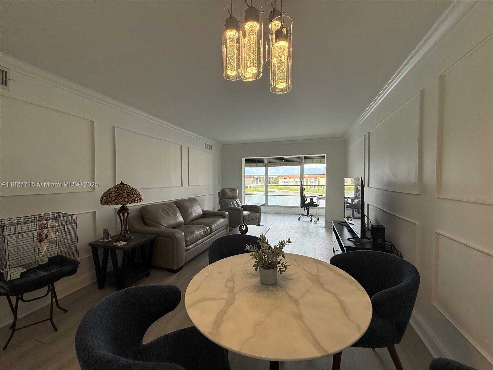 Small Image of 8880 SUNRISE LAKES BLVD #307, Sunrise Number 7