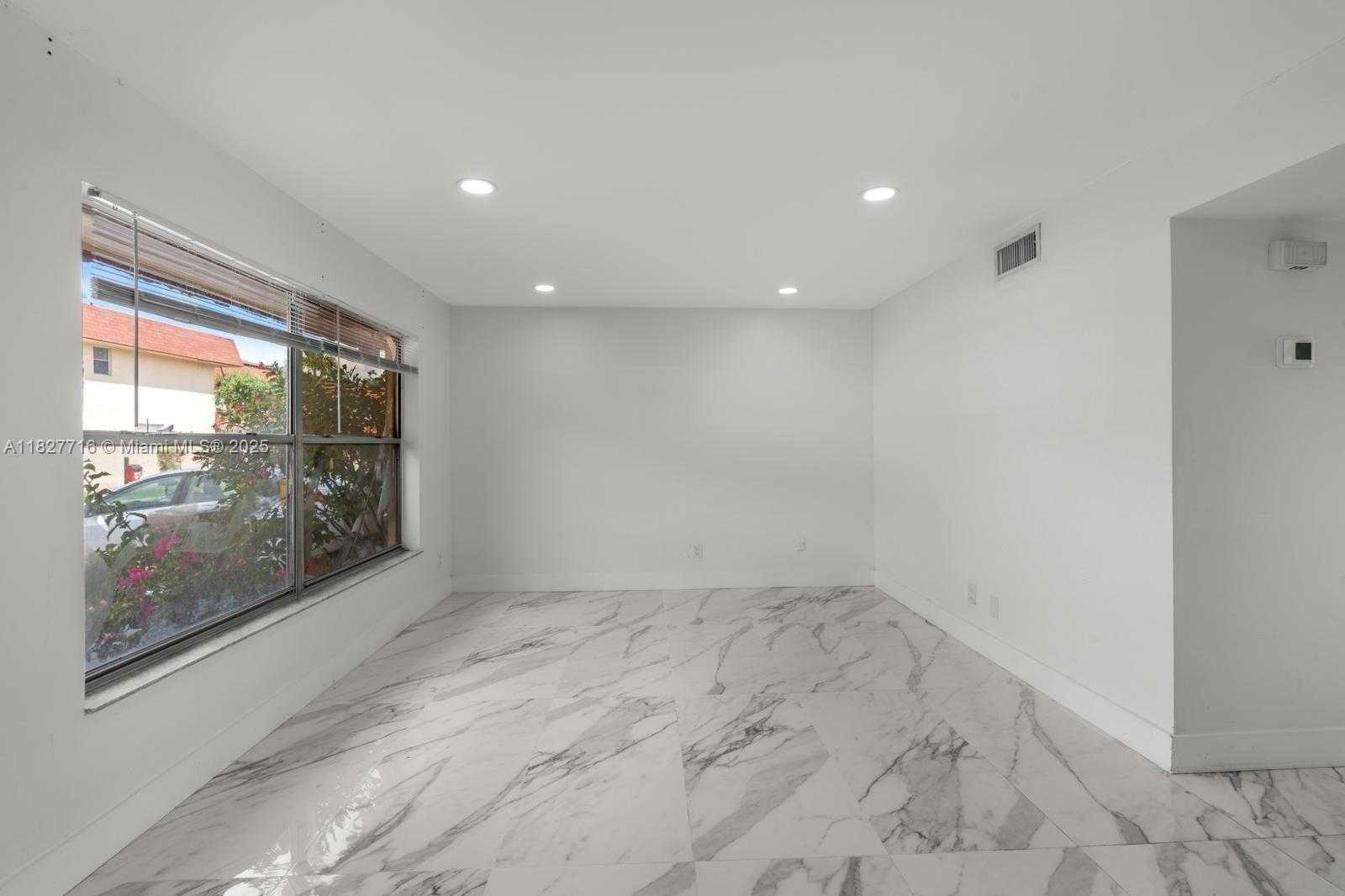 Small Image of 4162 SOUTH WEST 65 AVE #84, Davie Number 19